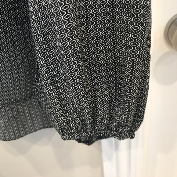 Max Studio printed blouse - Picture 5 of 6